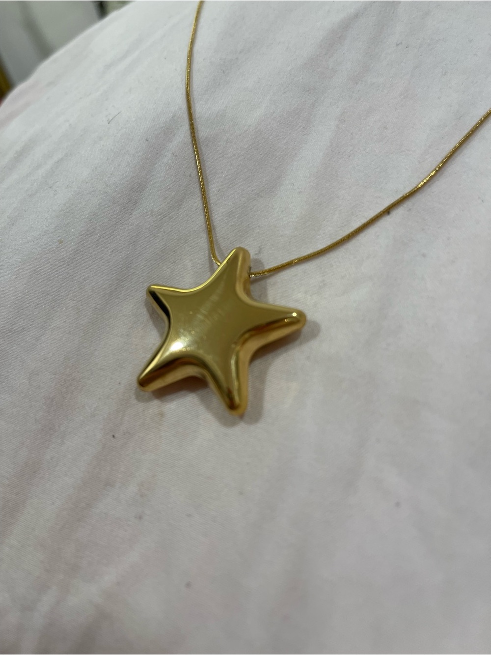 Gold Star Pendant Necklace - Women's Jewelry